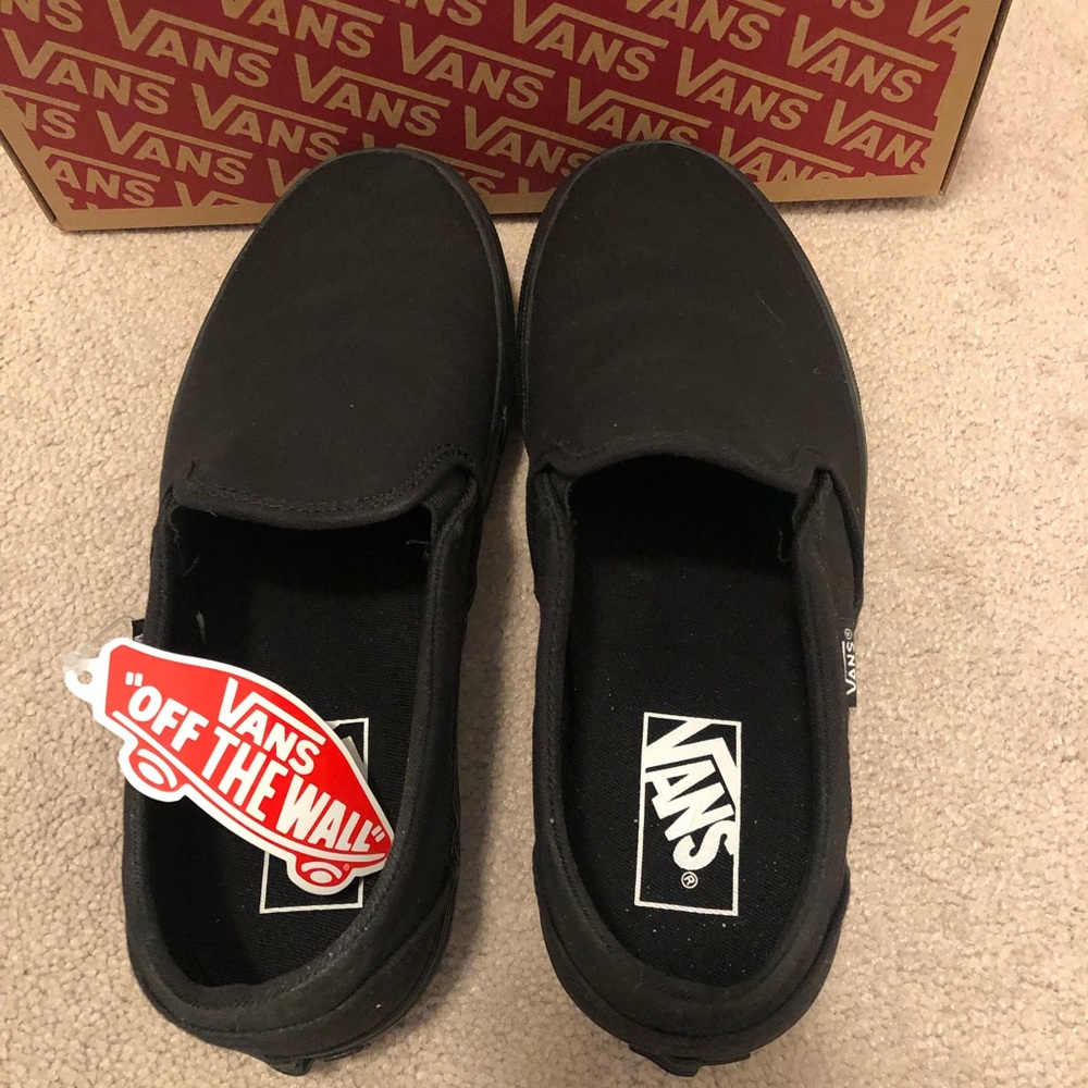 Vans - Picture 2 of 2
